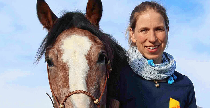Roswitha Zink mit Pferd