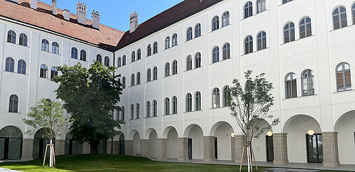 Innenhof der Akademie der Wissenschaften