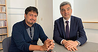 Den Auftakt der radio klassik Sommergespräche macht Wolfgang Peschorn (rechts) mit Stefan Hauser (links).