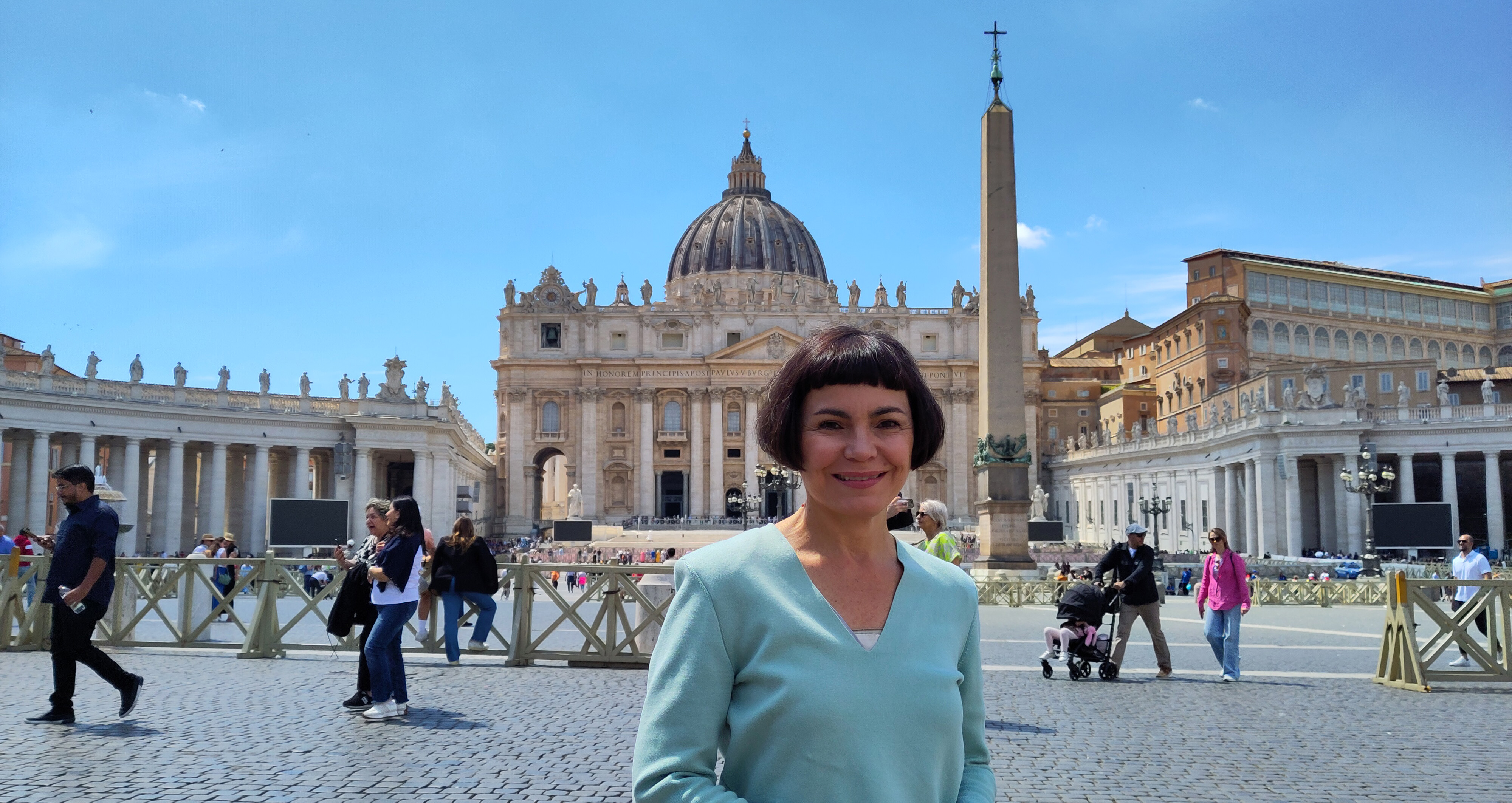Berichtet aus und lebt in Rom: Gudrun Sailer trinkt als Österreicherin ihren Cappuccino auch am Nachmittag.